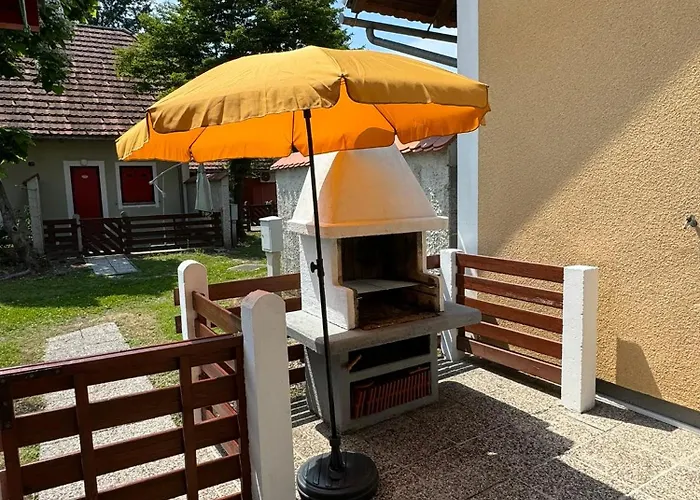 Hiska Home- Terme Catez - Vkljucene Kopalne Karte * Catez ob Savi